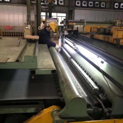 太倉中集冷藏物流裝備有限公司   招聘  焊工  普工 男，18-45歲，身高1.65m以上，會(huì)寫字